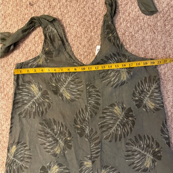 Camille à CO Green Leaf Print Jumpsuit Size CL. C33 - Picture 9 of 14